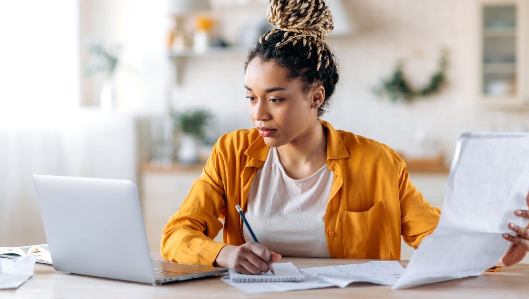 Working as a team in hybrid work environments